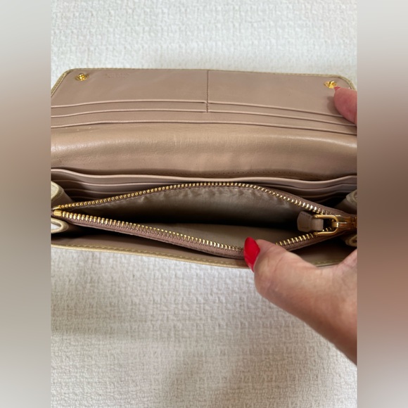 Prada Long Wallet Leather - Picture 9 of 9